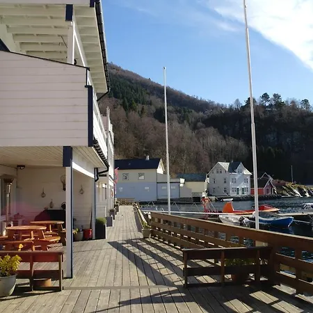 Aparthotel Tysnes Sjo Og Fritid 3*