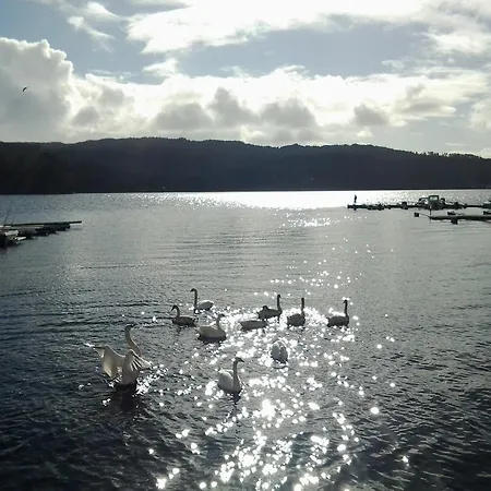 Tysnes Sjo Og Fritid アパートホテル Uggdal