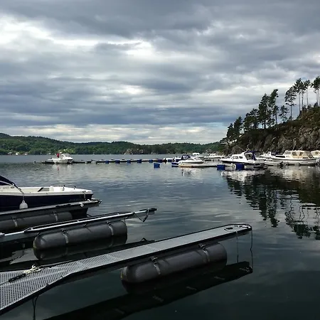 Tysnes Sjo Og Fritid アパートホテル Uggdal